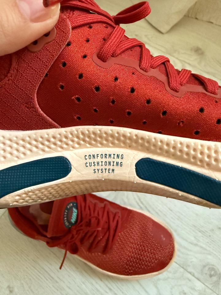 Кроссовки для бега Nike Joyride Run Flyknit