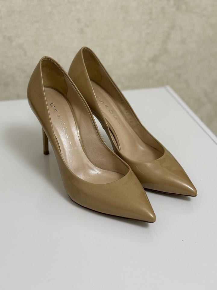 Продам туфли на шпильке итальянский бренд Casadei