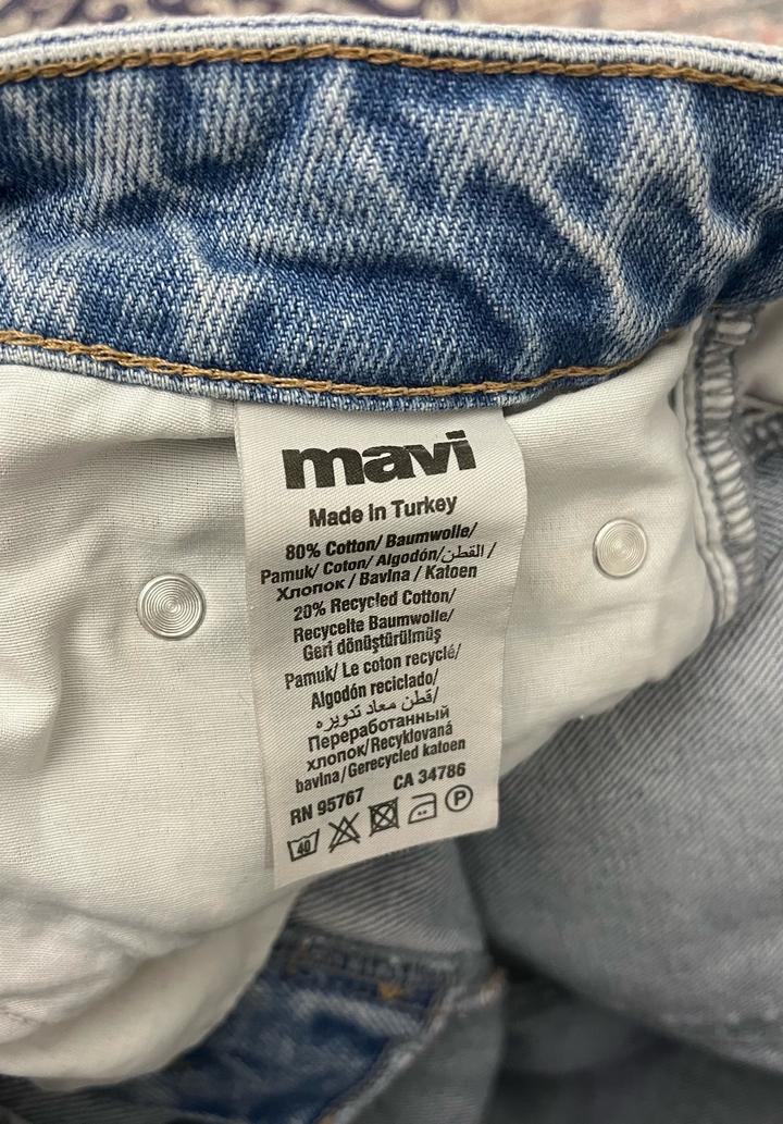 Джинсы Mavi