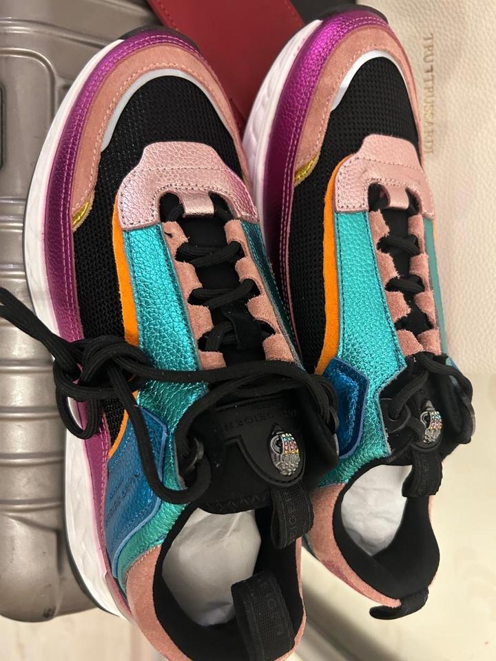 Кроссовки Kurt Geiger