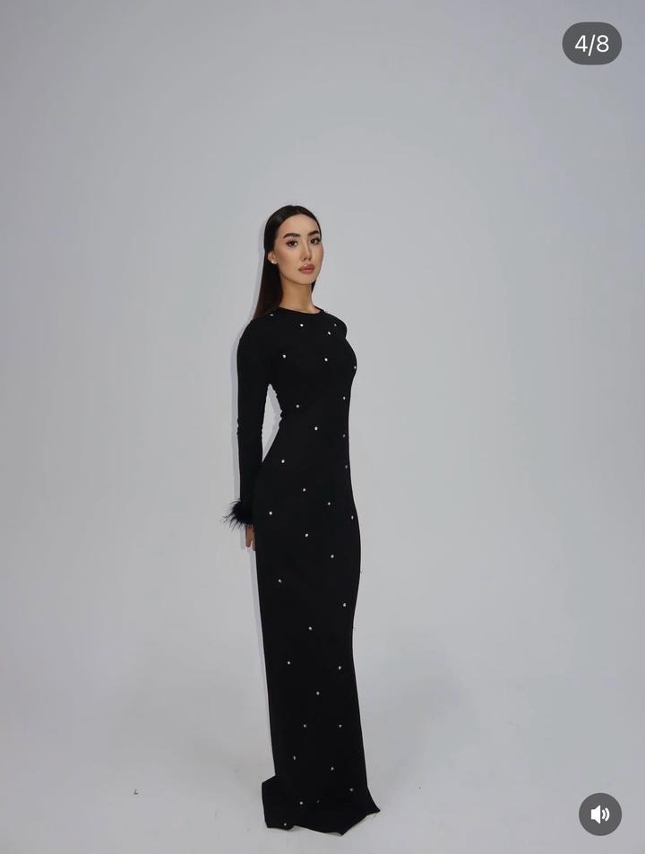Черное макси платье