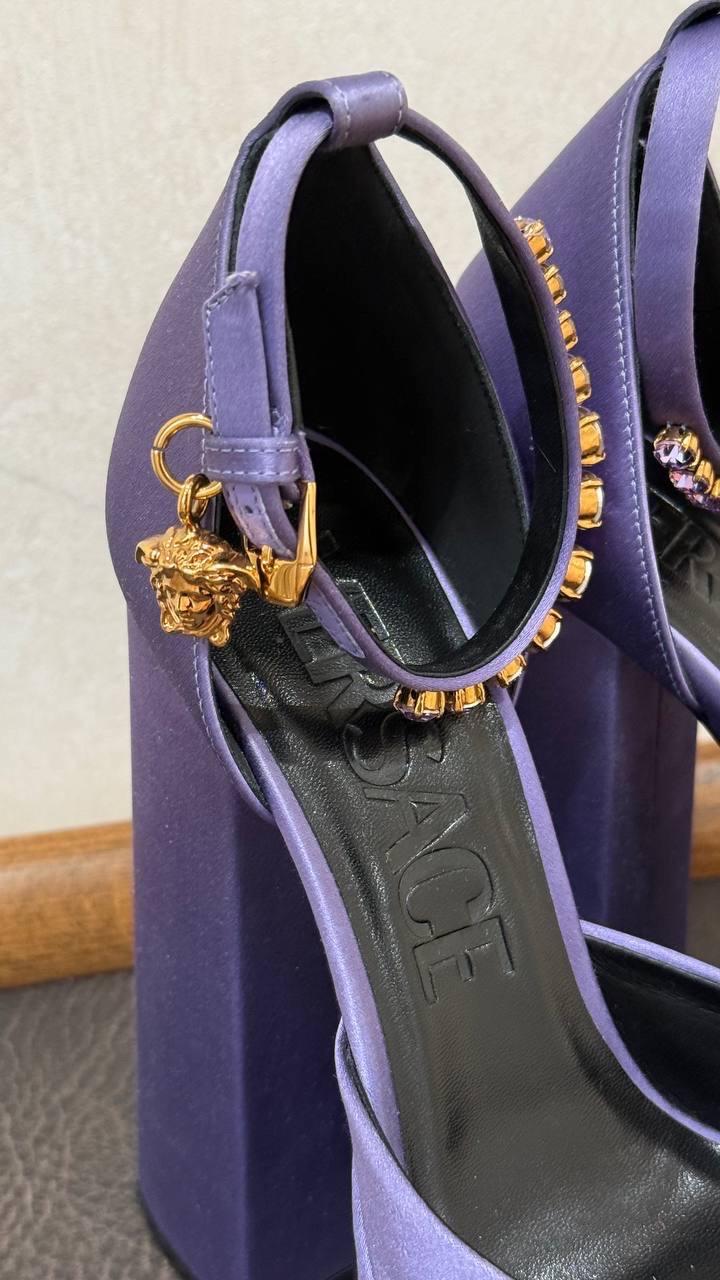 Туфли Versace