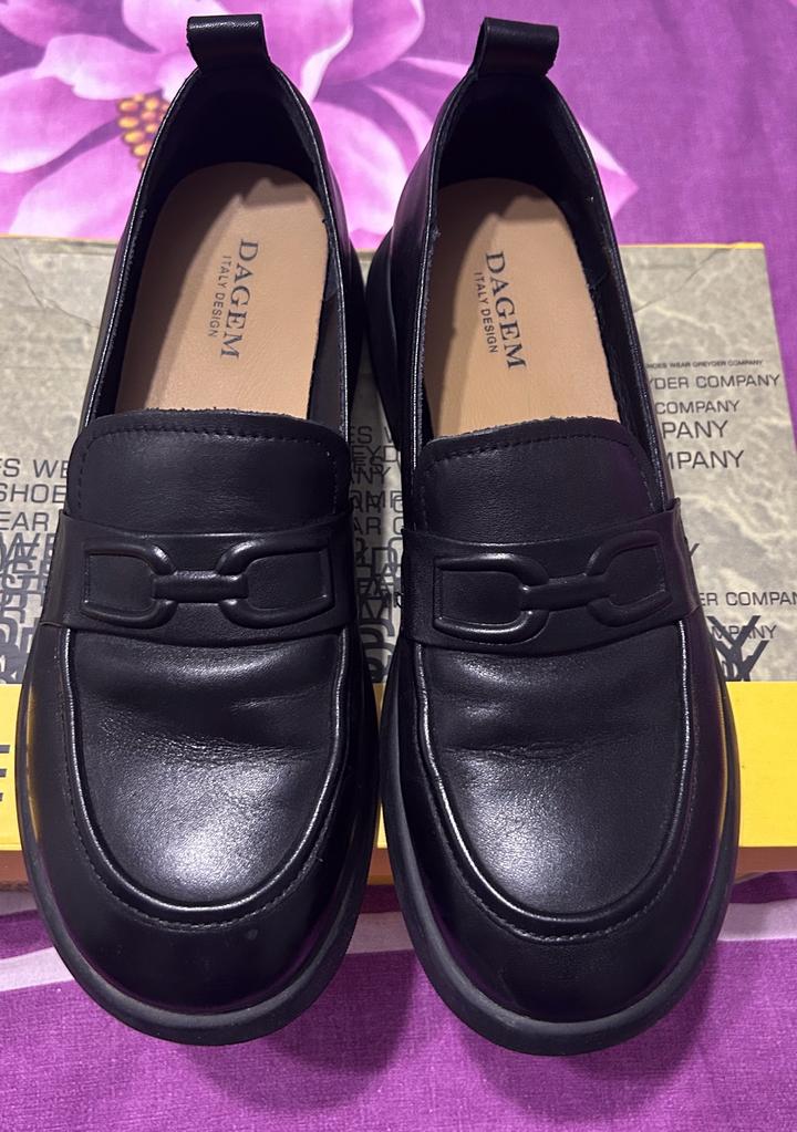 Кожанные лоферы Дагем