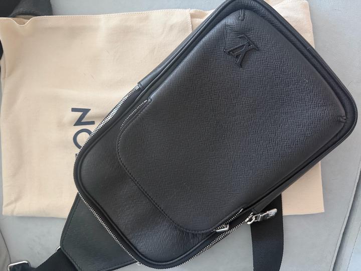 Сумка Louis Vuitton