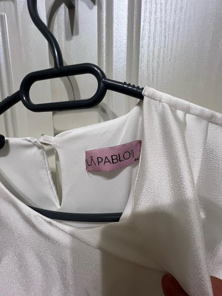 Белые платье