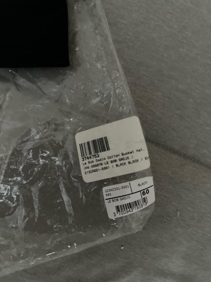 Панама Jacquemus в самом востребованном размере 60