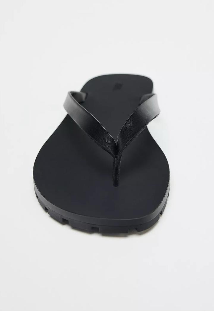 Кожаные вьетнамки ZARA, раз.40-41.