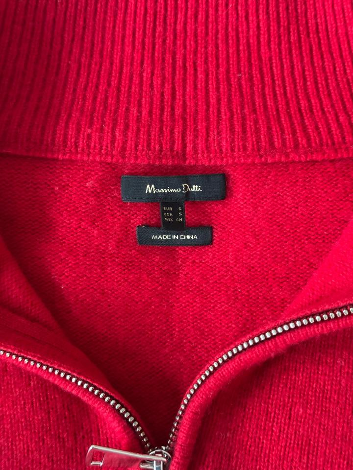 Красный свитер Massimo Dutti