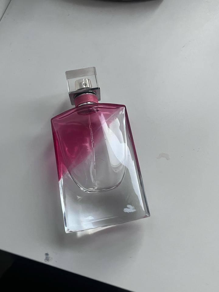 Флакон от Lancome la vie belle en rose