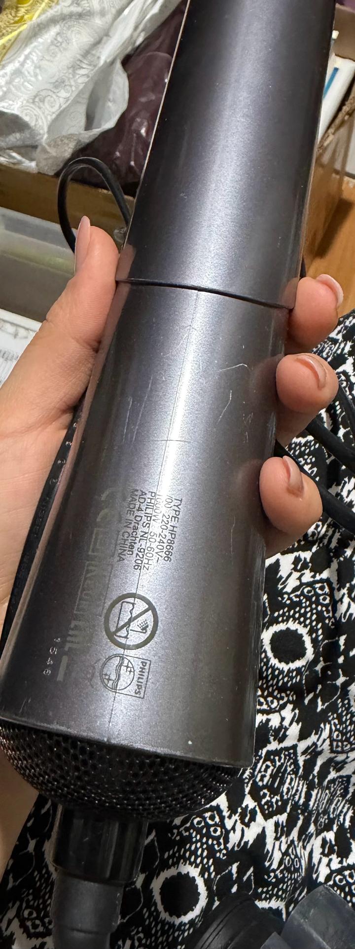 Фен Philips с вращающийся щеткой