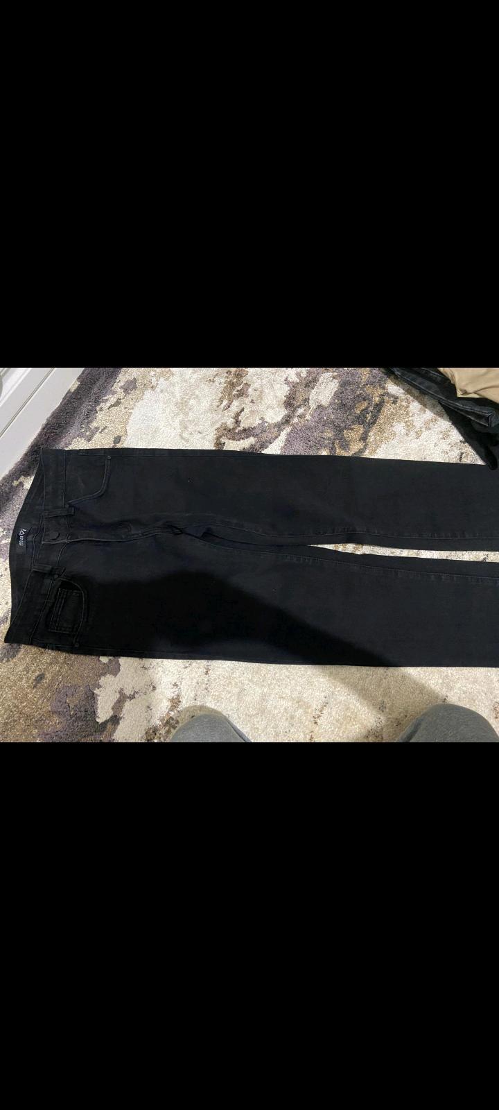 Черные джинсы Mavi