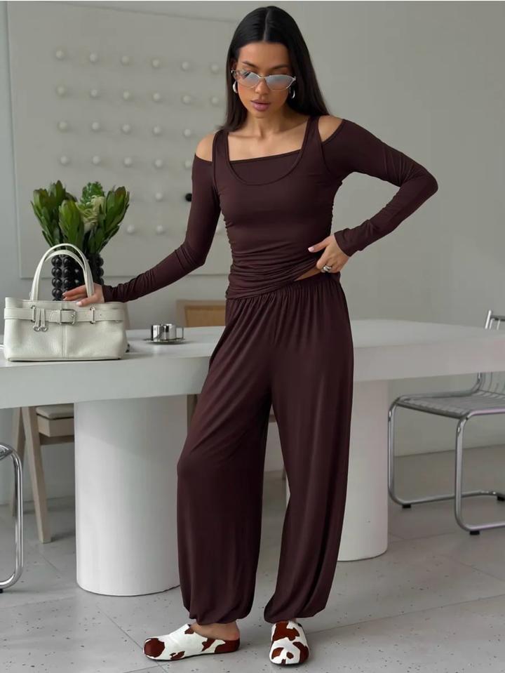 Новый трикотажный костюм