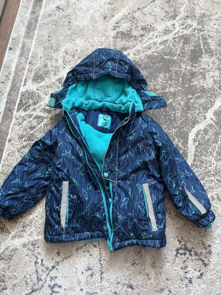 Продам куртку